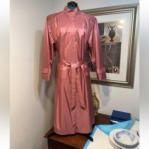 Vintage Coat Collectibles Women’s Pink lined Belted Quilt Trench Coat Size 16